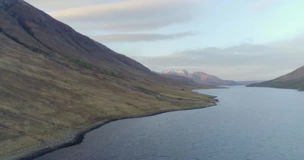 苏格兰高地Loch Etive的空中录像 — 图库视频影像