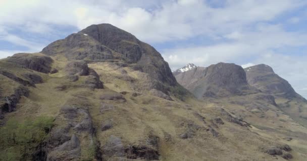 Luftaufnahmen Des Drei Schwestern Gebirges Glencoe Den Schottischen Highlands — Stockvideo