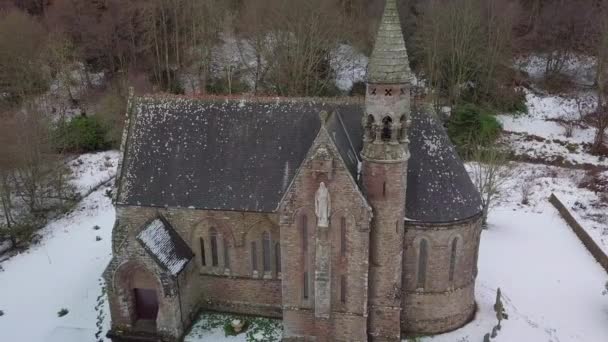 Légi Felvétel Palladius Templomról Hóban Egy Téli Napon Aberdeenshire Ben — Stock videók