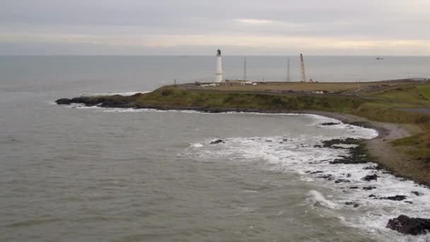 Aerial View Girdle Ness Világítótorony Aberdeen Skócia — Stock videók