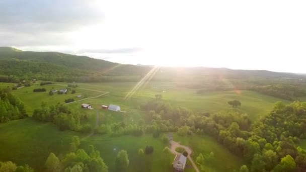 Vliegen Naar Gouden Dageraad Weelderige Groene Heuvels Shenandoah Valley Onderdeel — Stockvideo