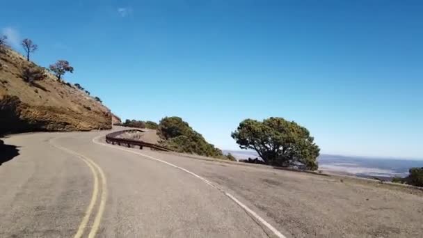 Een Rit Een Winderige Bergweg Met Een Prachtig Uitzicht New — Stockvideo