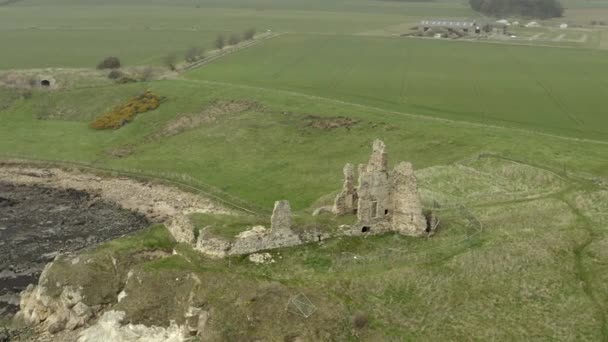 Vue Aérienne Château Newark Sur Sentier Côtier Fife Écosse Circuler — Video