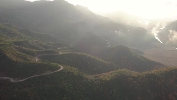 Bella Strada Montagna Albania Vicino Permet Durante Alba Una Strada — Video Stock