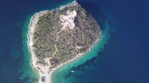 Madártávlati Kilátás Port Palermo Castle Hajók Dokkolt Partvonalán Albán Riviéra — Stock videók