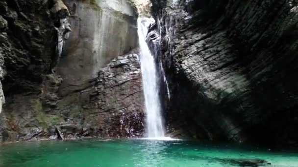 Vodopád Kozjak Slovinsku Evropa Krásná Oblast Boveckého Kraje Rokle Kozjak — Stock video