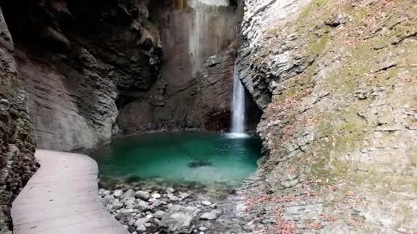 Cachoeira Kozjak Eslovénia Europa Bela Área Bovec Área Kozjak Gorge — Vídeo de Stock