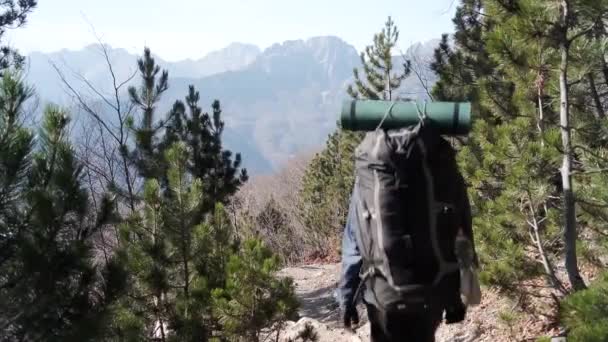 Ünlü Valbona Dan Theth Vadisi Yürüyüş Arnavutluk Alplerindeki Thethi Valbone — Stok video
