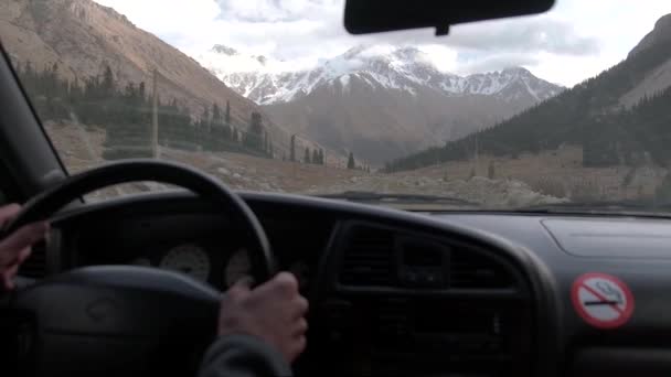 Jazda Podróże Przez Niesamowitą Dolinę Barskoon Kirgistanie Azji Środkowej — Wideo stockowe