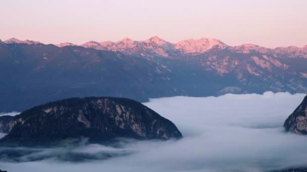 Mirador Eslovenia Mirando Sobre Lago Bohinj Con Una Inversión Nube — Vídeo de stock
