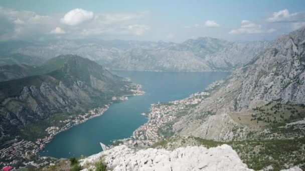 Μια Όμορφη Κυρία Θέα Τον Κόλπο Κότορ Στο Μαυροβούνιο Μια — Αρχείο Βίντεο