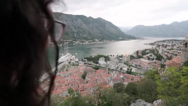 Piękna Zatoka Kotor Czarnogórze Podczas Zachodu Słońca Bałkanach Pani Widokiem — Wideo stockowe