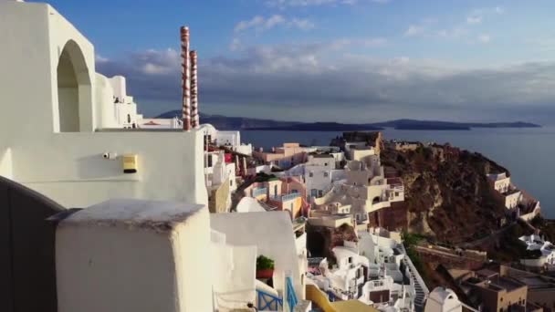 Amplo Tiro Dos Edifícios Famosos Bonitos Santorini Grécia — Vídeo de Stock
