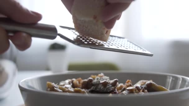 Slow Motion Shot Rasping Cheese Top Food — Stock Video