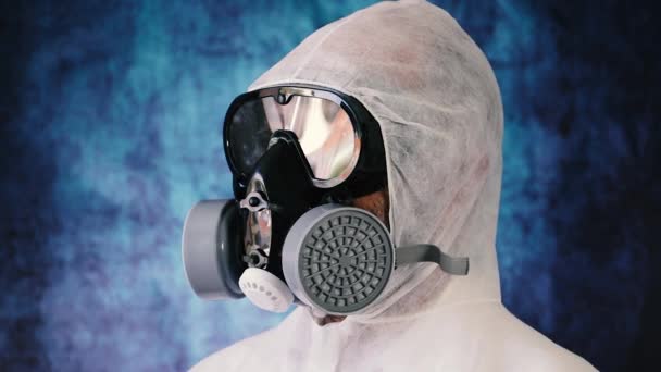 Retrato Trabalhador Saúde Médica Vestindo Máscara Proteção Respiratória Cara Cheia — Vídeo de Stock