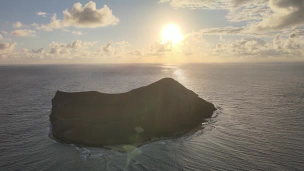 Långsam Och Stadig Drönarfilm Manana Island Eller Rabbit Island Hawaii — Stockvideo