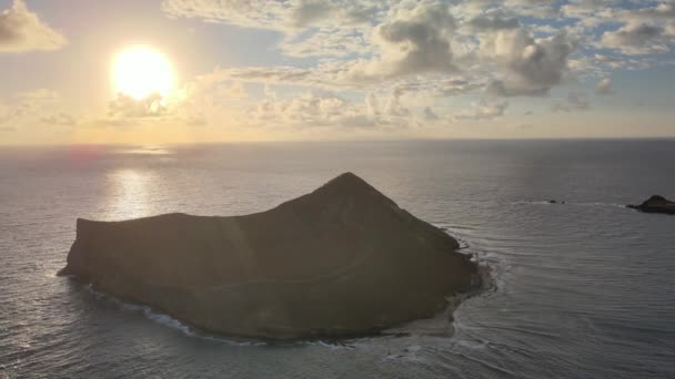 Långsam Och Stadig Drönarfilm Manana Island Eller Rabbit Island Hawaii — Stockvideo