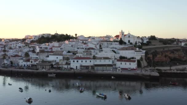 Sunset Maintly Portuguese Waterfront Town Ferragudo Aerial Marone Orbits Anchored — 비디오