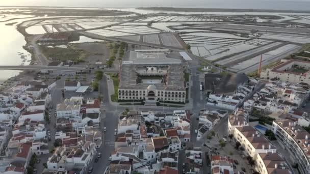Het Prachtige Stadhuis Van Tavira Portugal Tijdens Zonsondergang Een Prachtige — Stockvideo