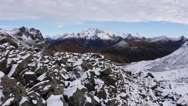Forcella Maddalena Horizonte Sobre Picos Rocosos Nevados Cadena Lagorai Aérea — Vídeos de Stock
