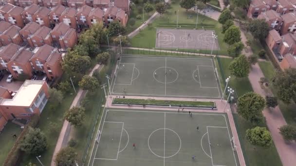 Повітряний Вид Футбольних Полів Парк Боготі Колумбія — стокове відео