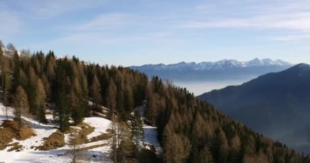 Vedere Panoramică Aeriană Peisajului Montan Italian Văii Învăluite Ceață — Videoclip de stoc