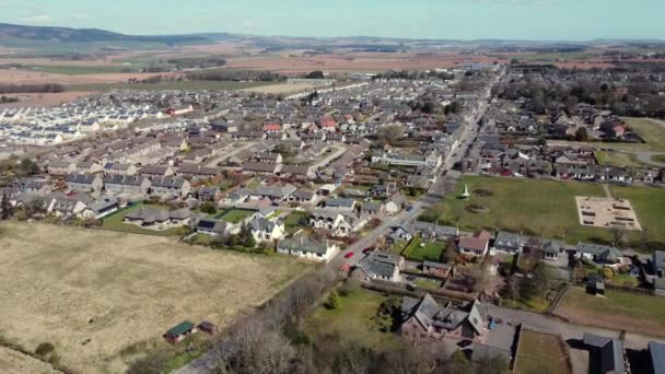 Luchtfoto Van Schotse Stad Laurencekirk Een Zonnige Lentedag Aberdeenshire Schotland — Stockvideo