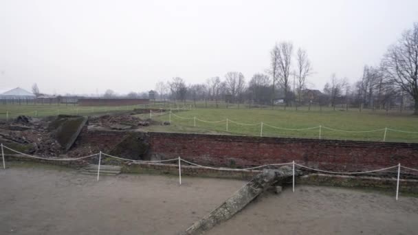 Gaskammern Und Krematoriumsruinen Konzentrationslager Birkenau Teil Des Auschwitz Komplexes Pfanne — Stockvideo