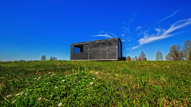 Seclusive Grid Thermowood Cabin Countryside Living Timelapse — Stock video