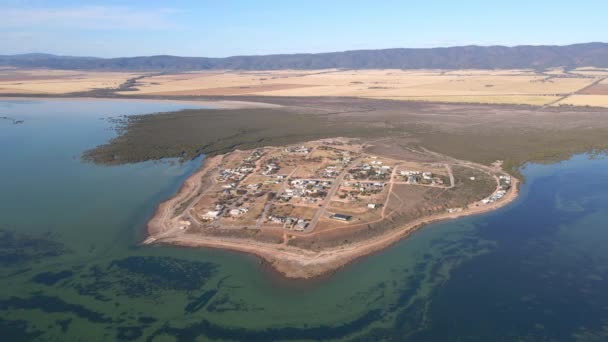 Vista Aérea Sobre Isla Weeroona Rodeada Naturaleza Australia Meridional — Vídeos de Stock