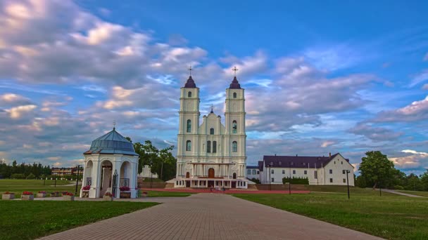 Atardecer Timelapse Video Aglona Basílica Católica Romana Asunción Santísima Virgen — Vídeo de stock