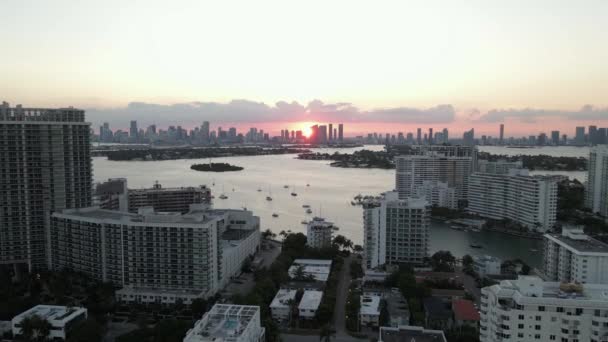 South Beach Sunset Aerial Downtown Miami Biscayne Bay — Stock Video