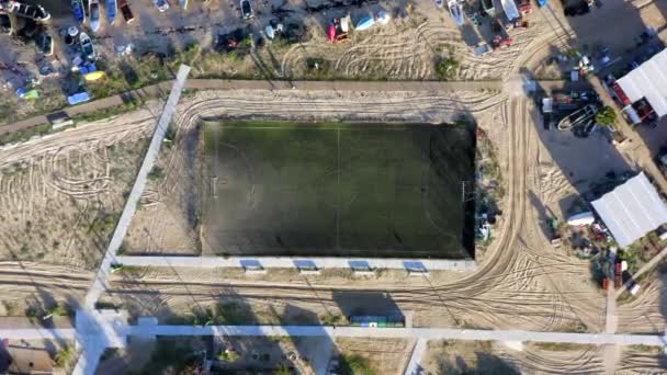 Luchtfoto Van Voetbalveld Sandy Shore Culatra Island Faro Portugal Top — Stockvideo