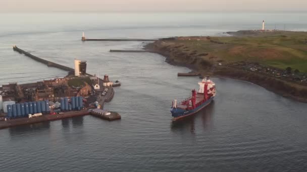 Aerial View Cargo Ship Entering Aberdeen Harbour Sunset Aberdeenshire Scotland — Stock Video