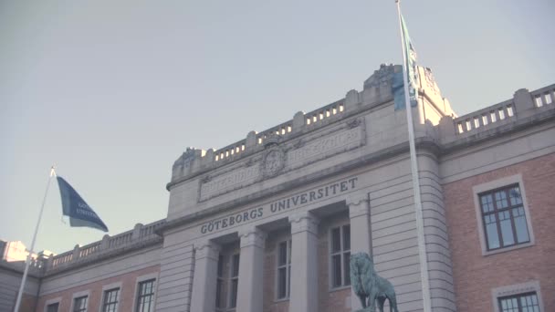 Universitas Gothenburg Pada Hari Musim Dingin Yang Cerah Difilmkan Luas — Stok Video