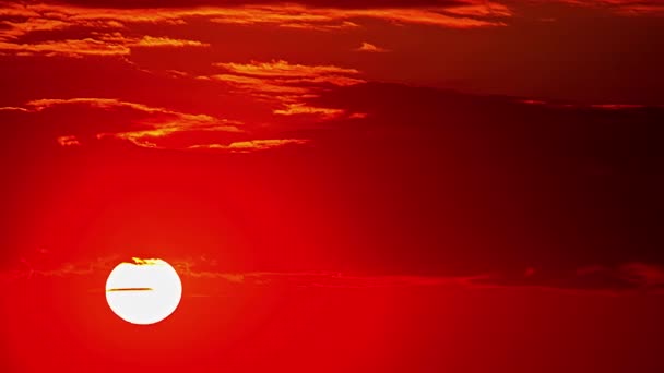 Закройте Вид Восход Солнца Оранжевом Небе Промежутке Времени Облака Восходящее — стоковое видео