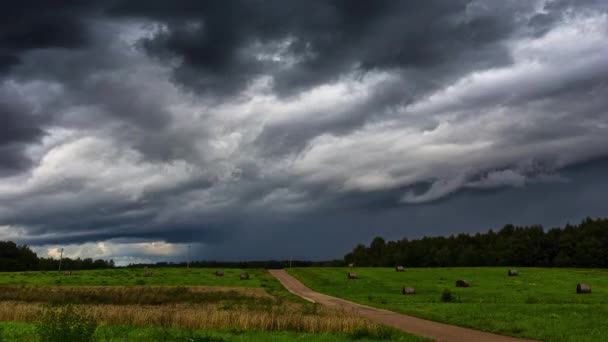 Time Lapse Dark Mystic Clouds Cloudscapes Vliegen Lucht Landbouwgebied Natuur — Stockvideo