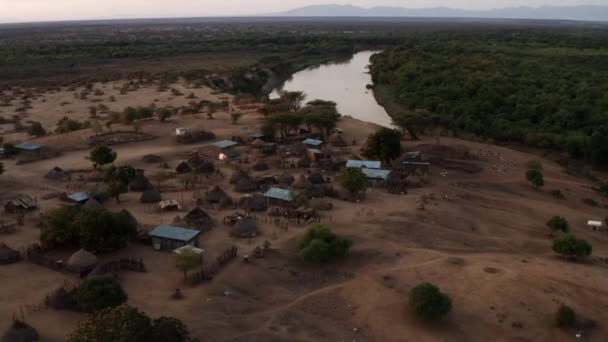 Karo Tribe Traditional African Hut Omo River Ethiopia Aerial Wide — Stock Video