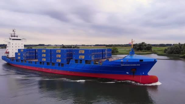 Luchtfoto Stuurboord Gezicht Tailwind Panda Containerschip Langs Oude Maas — Stockvideo