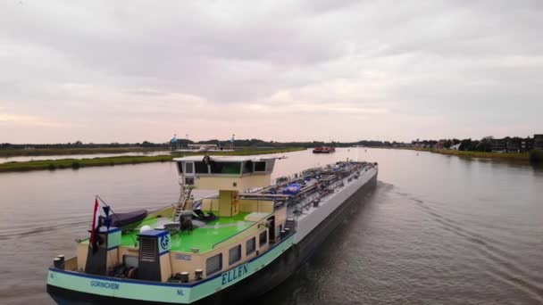 Aerial Dolly Left Stern Ellen Liquid Tanker River Noord — Stock Video