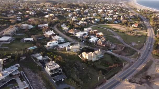 Luxusvillen Aus Der Luft Hügel Mit Meerblick Punta Del Este — Stockvideo