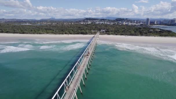Παράκαμψη Άμμου Tweed Στην Προβλήτα Tsb Στην Παραλία Λετίσια Sand — Αρχείο Βίντεο