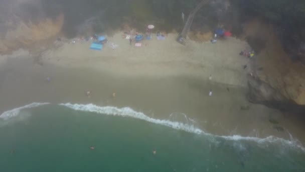 Vue Aérienne Brouillard Matin Dessus Laguna Beach Parc Bord Mer — Video