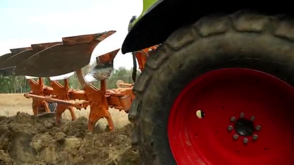 Aerodynamic Furrow Disc Ploughing Tractor Flooring Macerata Lands Italy — Stock Video