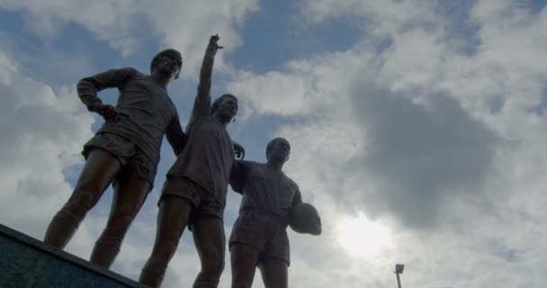Holy Trinity Manchester United Stadium Best Law Charlton — Vídeos de Stock