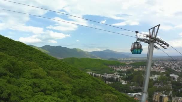 Aerial Luchttram Kabelbaan Salta Argentinië Wijd Draaiend Schot — Stockvideo