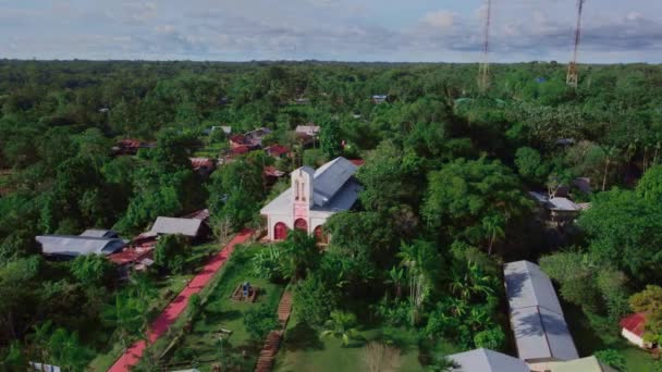 Circular Aerial Shot Church Amazon Jungle Puerto Nario Midday — Stock Video