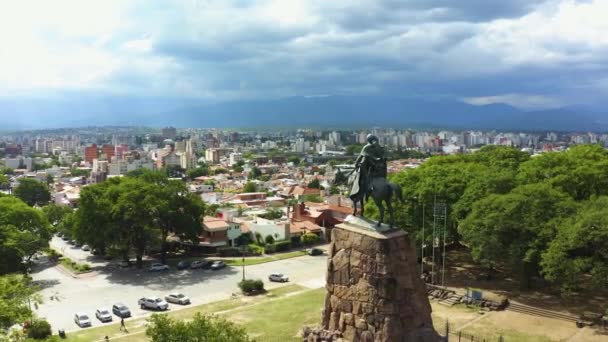 Generaal Martn Miguel Gemes Monument Standbeeld Salta Argentinië Vooruit — Stockvideo