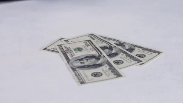 Старые Банкноты 100 Долларов Сша Столе Close — стоковое видео