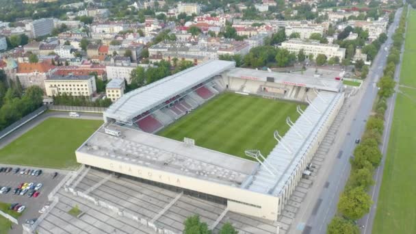 Cinematic Drone Flight Marshal Jozef Pilsudski Stadium Hem Till Krakovia — Stockvideo